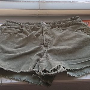 F21 shorts